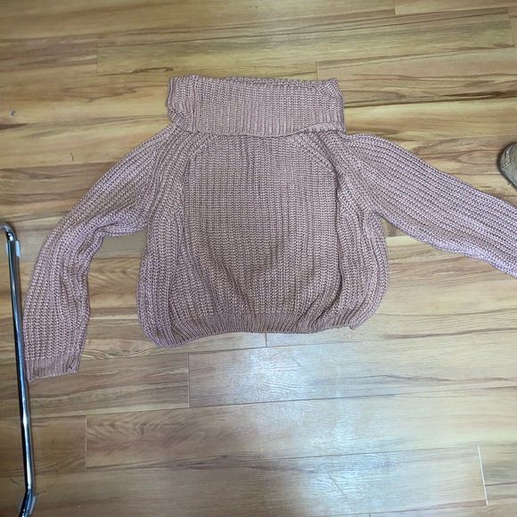 Sweater - Picture 2 of 2